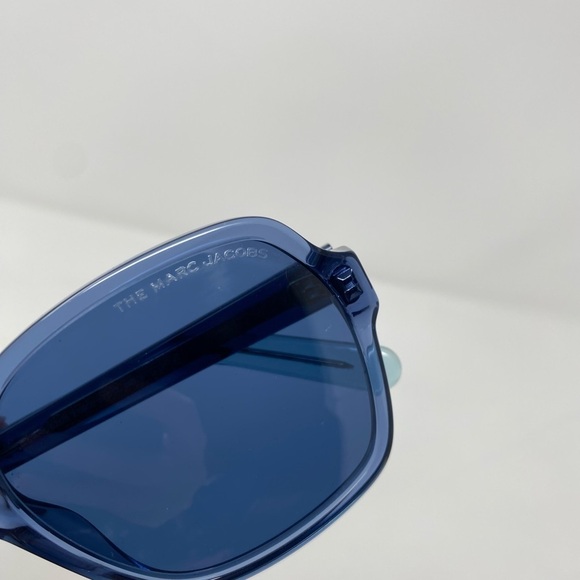 Women’s Marc Jacob’s Blue 526/S Sunglasses - Picture 2 of 8
